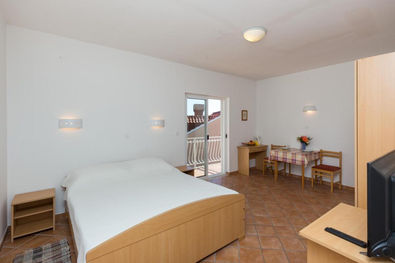 Villa Dubravka Mlini Bagian luar foto