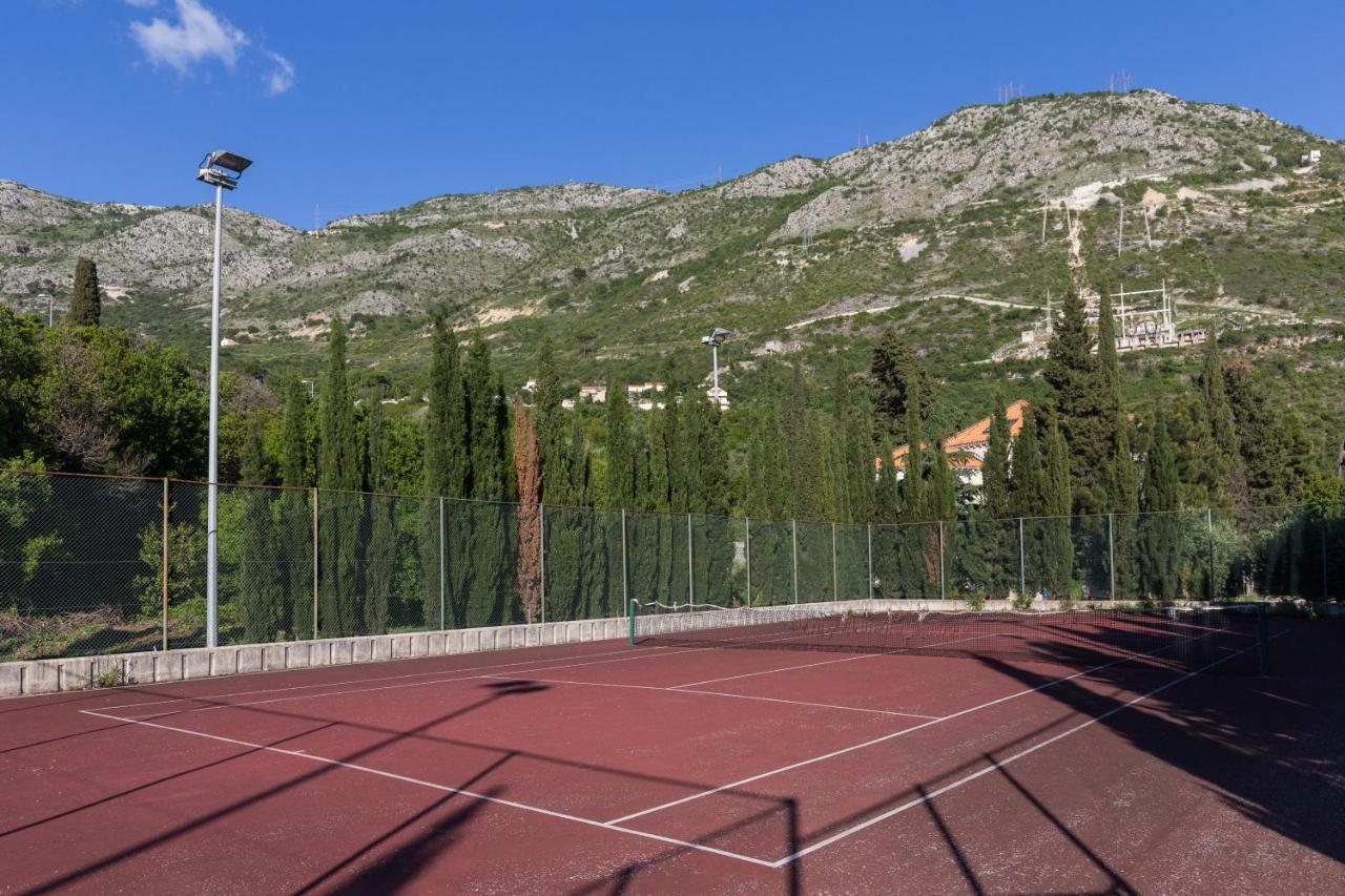 Villa Dubravka Mlini Bagian luar foto