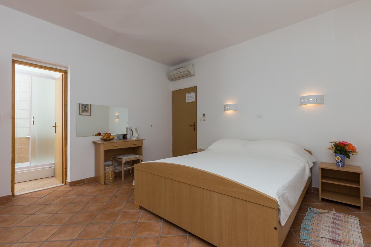 Villa Dubravka Mlini Bagian luar foto